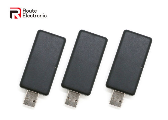 El adaptador HDMI de video Plug and Play admite pantalla dual